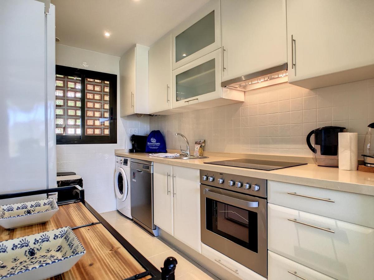 Roda Golf Singapore Apartment - 8109 Luaran gambar
