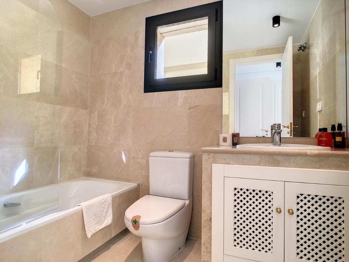 Roda Golf Singapore Apartment - 8109 Luaran gambar