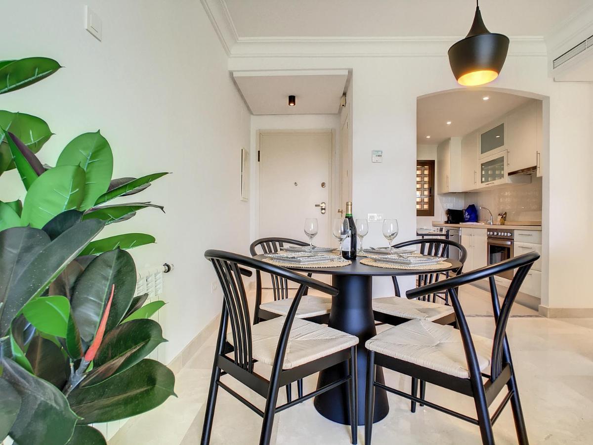 Roda Golf Singapore Apartment - 8109 Luaran gambar