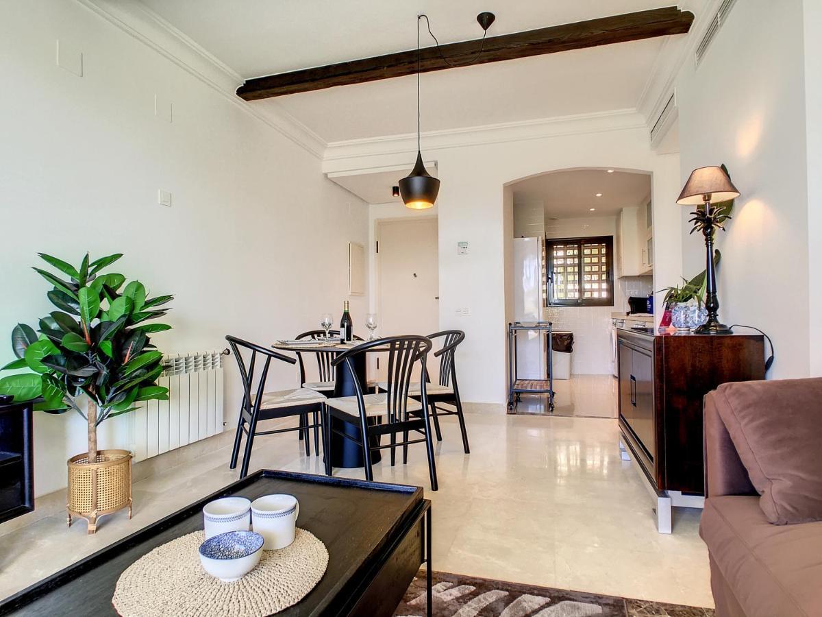 Roda Golf Singapore Apartment - 8109 Luaran gambar
