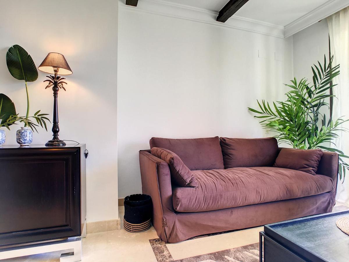 Roda Golf Singapore Apartment - 8109 Luaran gambar