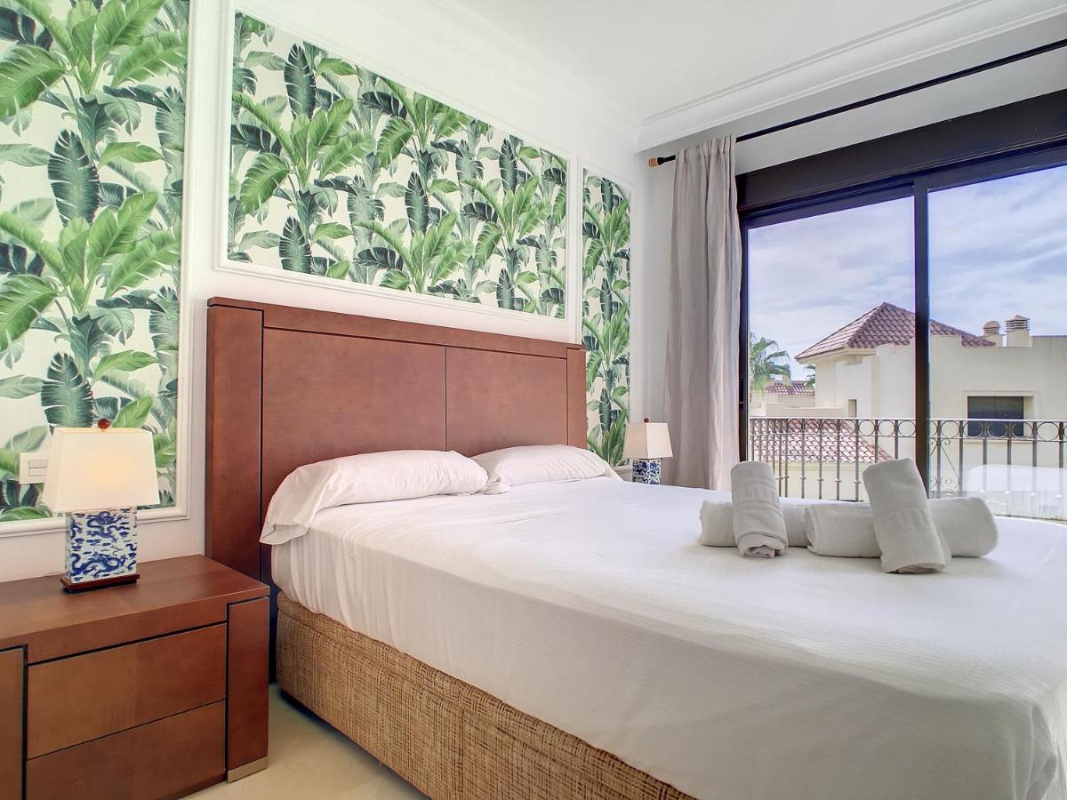 Roda Golf Singapore Apartment - 8109 Luaran gambar